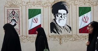Iran Faces Two Choices: Economic Isolation or Global Integration
